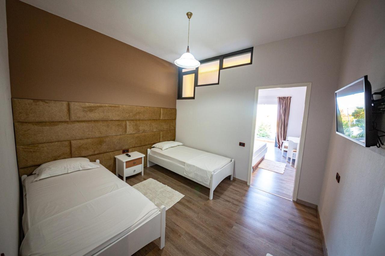 New Heaven Hotel Sarande Exterior photo